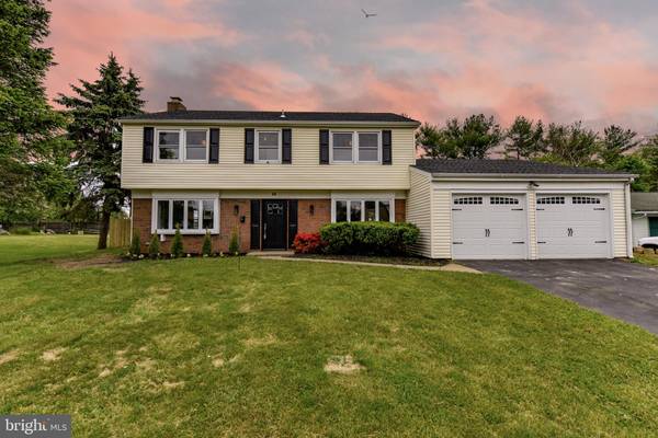 45 TRIANGLE LN, Willingboro, NJ 08046