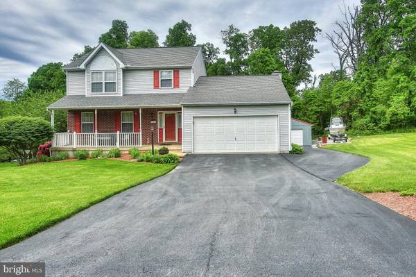 117 HERSHEY CIR, Stewartstown, PA 17363