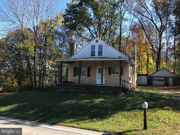 1902 GILBERTSVILLE RD, Pottstown, PA 19464