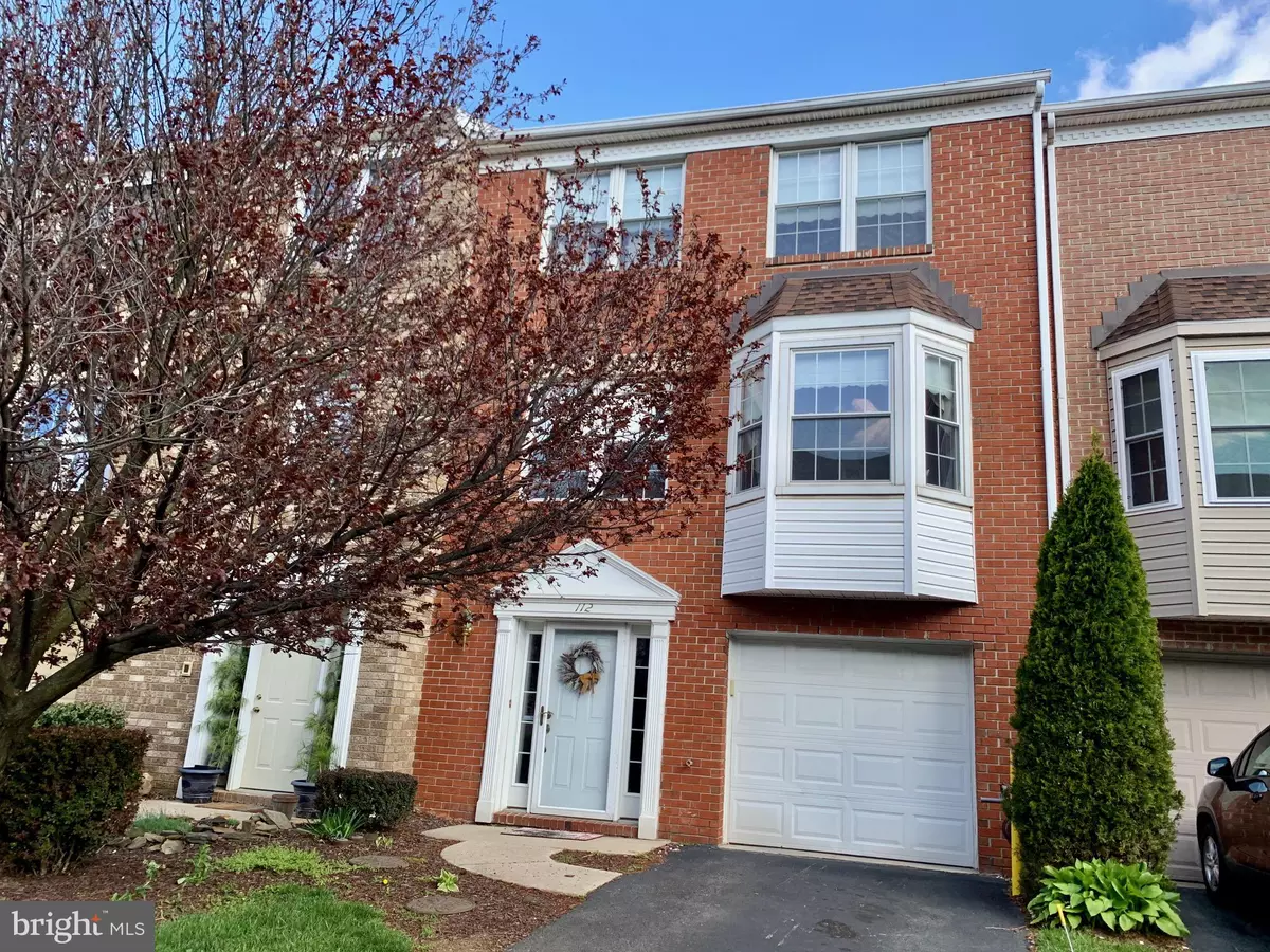 York, PA 17402,112 LISA LN #35