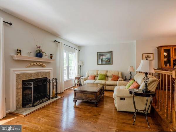 Centreville, VA 20120,5177 GLEN MEADOW DR