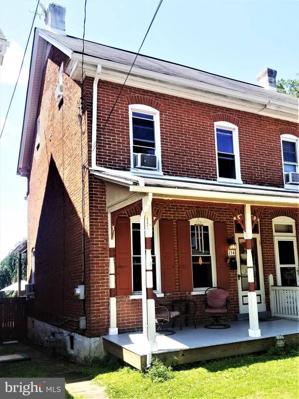 134 JEFFERSON ST, East Greenville, PA 18041