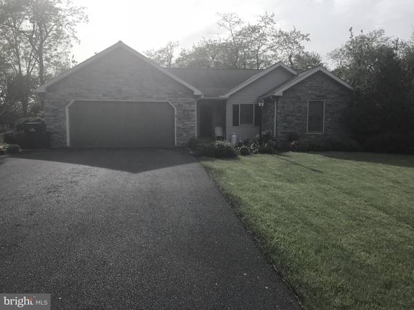 1739 ALPHIN WAY, Greencastle, PA 17225