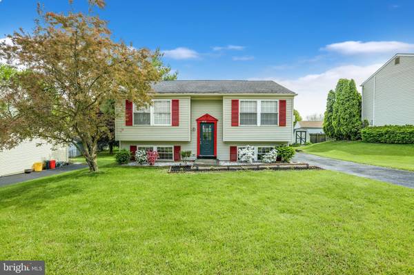 1383 WANDERING WAY, Harrisburg, PA 17110