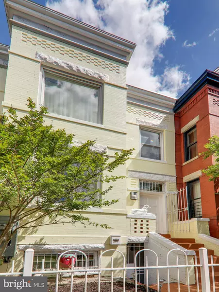 133 THOMAS ST NW #133 1/2, Washington, DC 20001