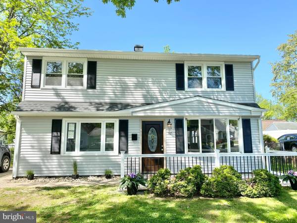 565 ROSEMAR DR, Morrisville, PA 19067