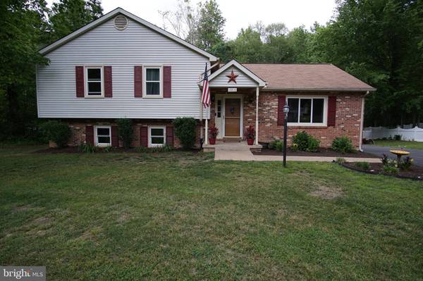 10816 CEDAR POST LN, Spotsylvania, VA 22553