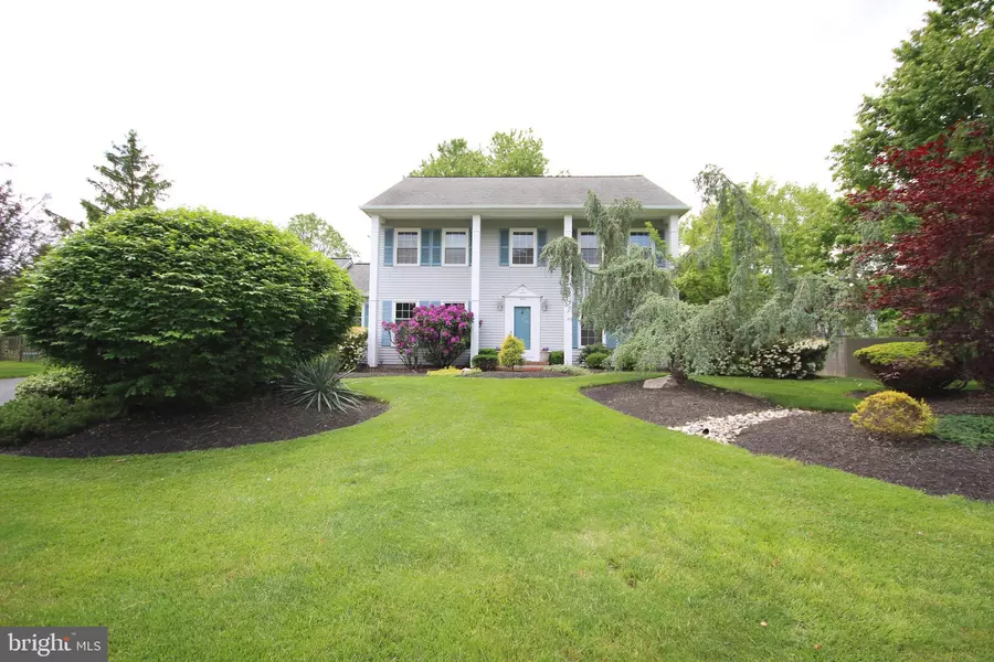 3 ABBY DR, Lawrenceville, NJ 08648