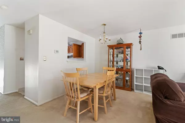 Bear, DE 19701,821 SABINA CIR