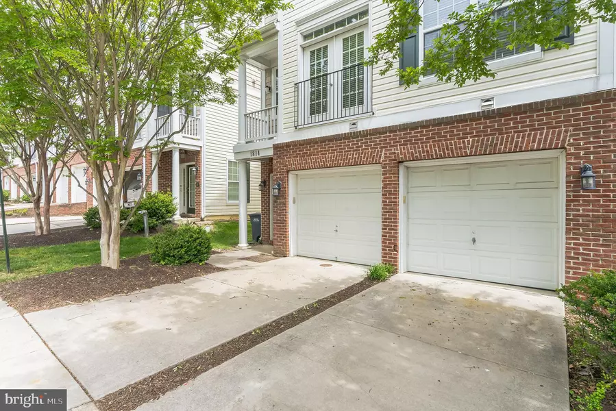 1814 CEDAR COVE WAY #4 1A, Woodbridge, VA 22191