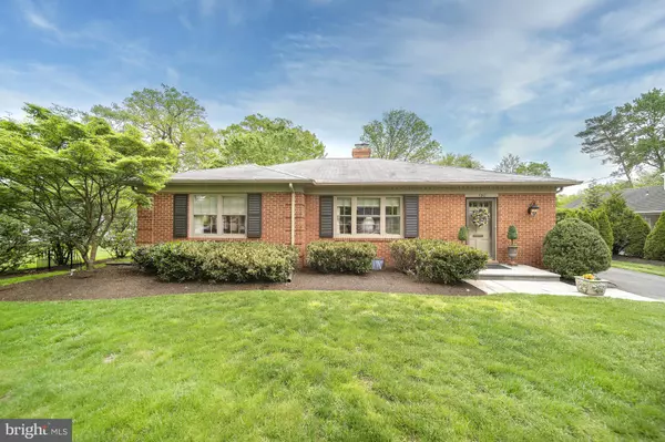 730 FOULKSTONE RD, Wilmington, DE 19803