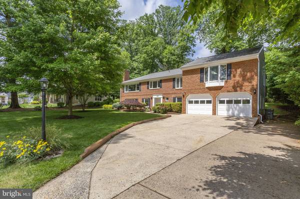 1722 FAIRVIEW AVE, Mclean, VA 22101