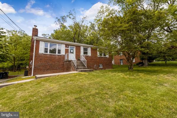 4426 LAKEVIEW DR, Temple Hills, MD 20748