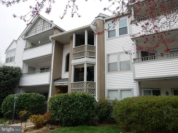 7702 LAFAYETTE FOREST DR #21, Annandale, VA 22003