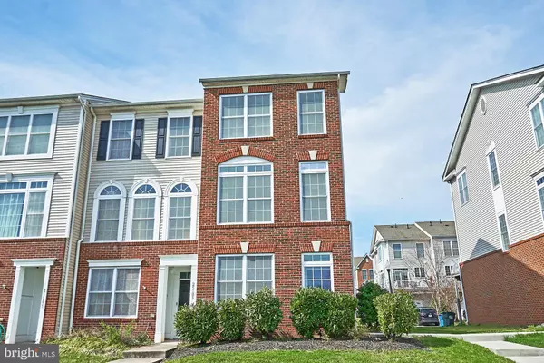 Chantilly, VA 20152,25101 GUNNERY SQ