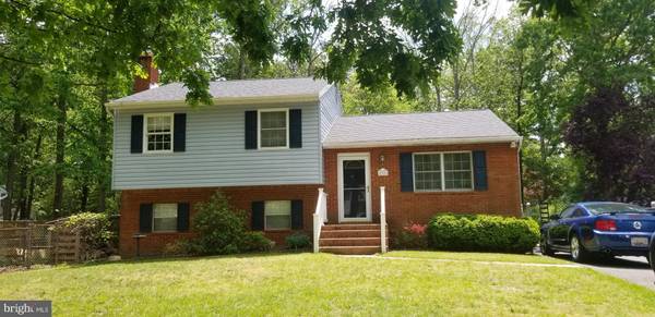 671 D ST, Pasadena, MD 21122