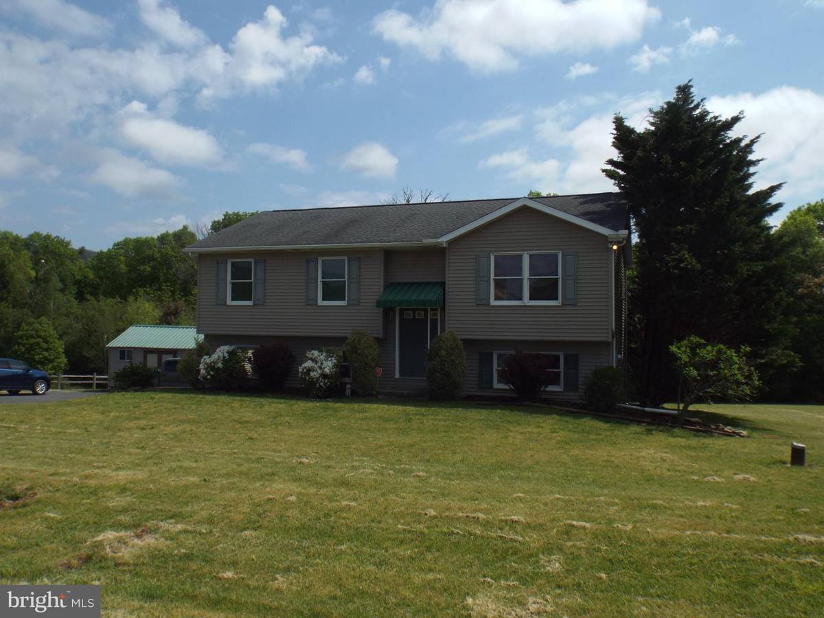 Pine Grove, PA 17963,11 TYLER AVE