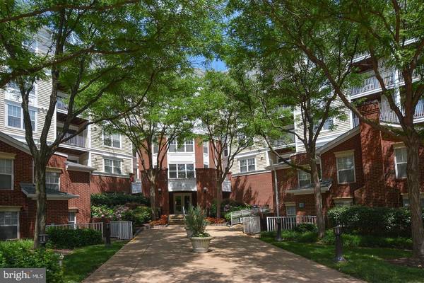 1645 INTERNATIONAL DR #205, Mclean, VA 22102