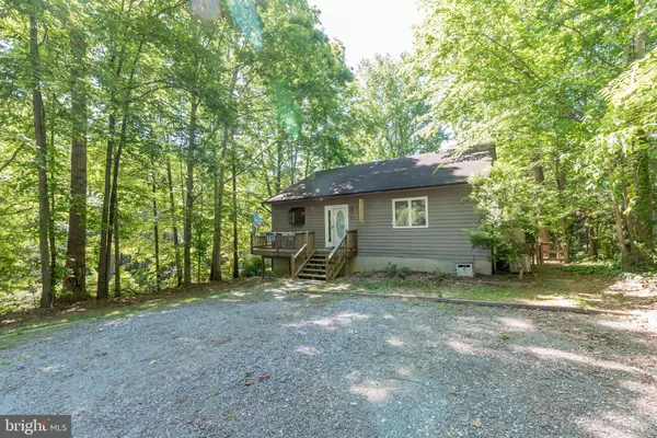 458 LAKE CAROLINE DR, Ruther Glen, VA 22546