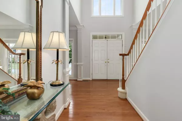 Chantilly, VA 20152,26158 GLASGOW DR