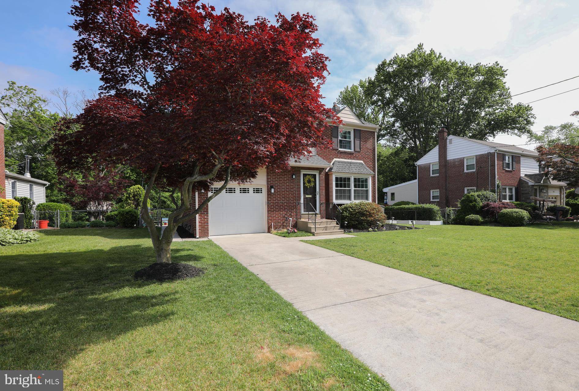 Haddonfield, NJ 08033,705 GRAISBURY AVE