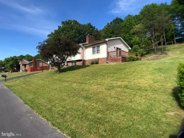 Ridgeley, WV 26753,131 MIRIAM CT