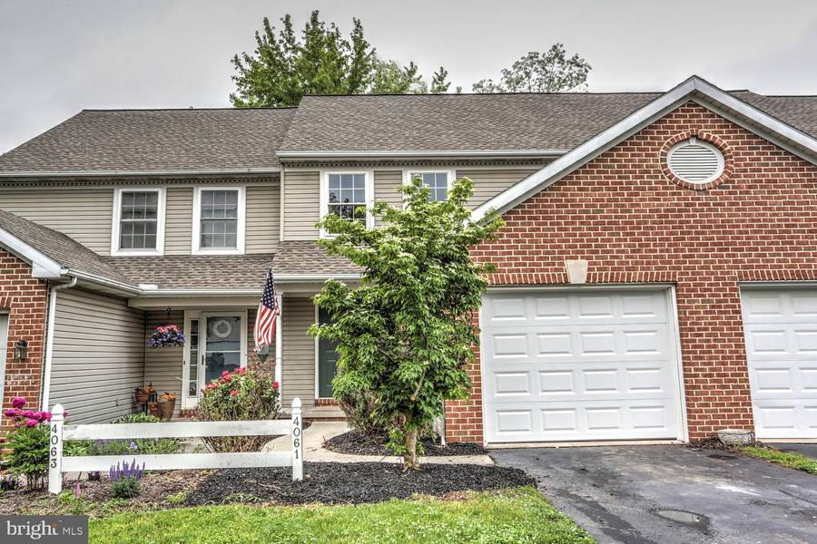 4061 BUTTONWOOD DR, Mount Joy, PA 17552