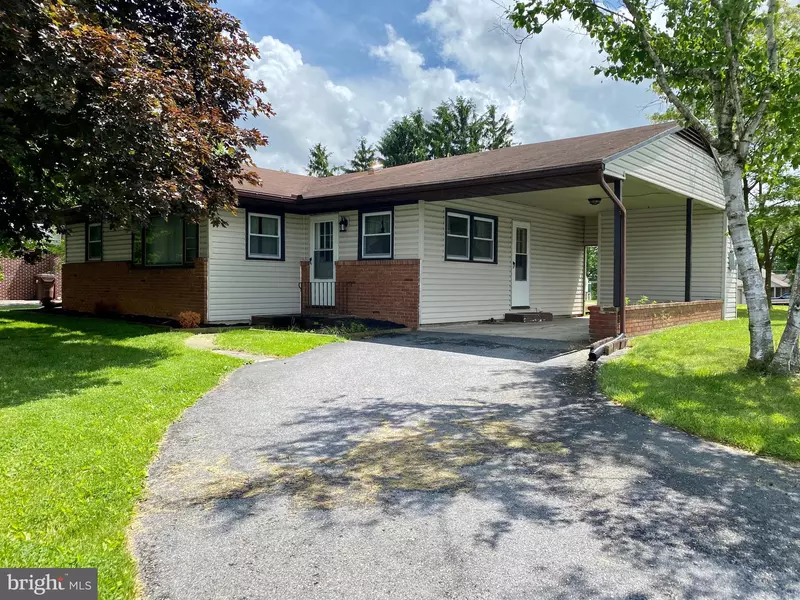 1229 SOLLENBERGER RD, Chambersburg, PA 17202