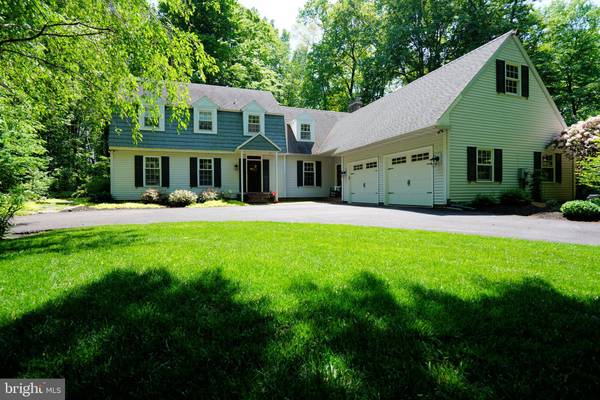 130 WHITES MILL RD, Green Lane, PA 18054