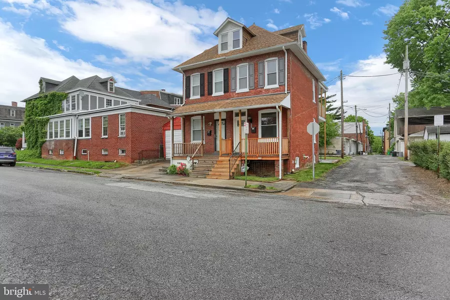 484 LINCOLN ST, York, PA 17401