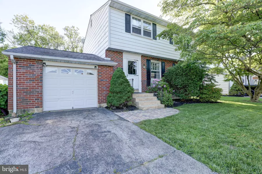 4639 GRIFFIN DR, Wilmington, DE 19808