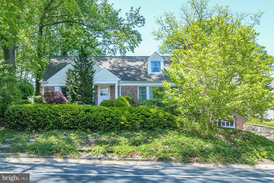 5318 SANGAMORE RD, Bethesda, MD 20816