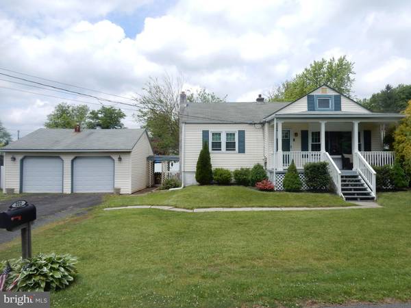 222 COTTAGE AVE, Horsham, PA 19044