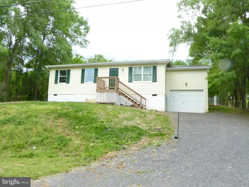 651 W SIOUX LN, Romney, WV 26757