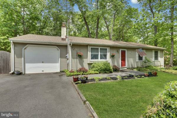 45 OAK LN, New Egypt, NJ 08533