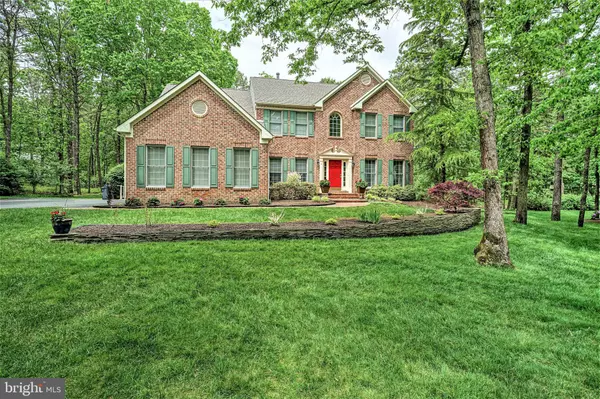 Shamong, NJ 08088,4 STEAMBOAT DR