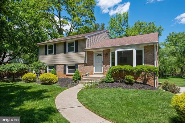 426 ROBIN HILL RD, Wayne, PA 19087