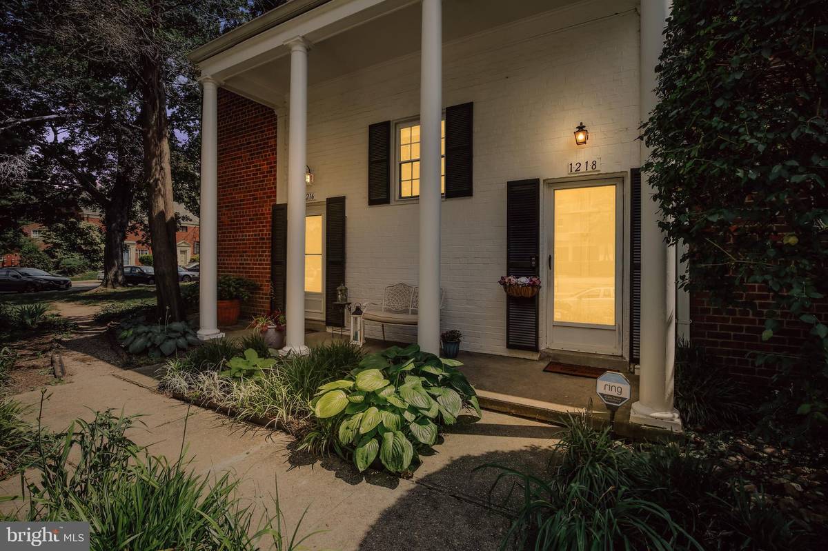 Alexandria, VA 22302,1218 MARTHA CUSTIS DR