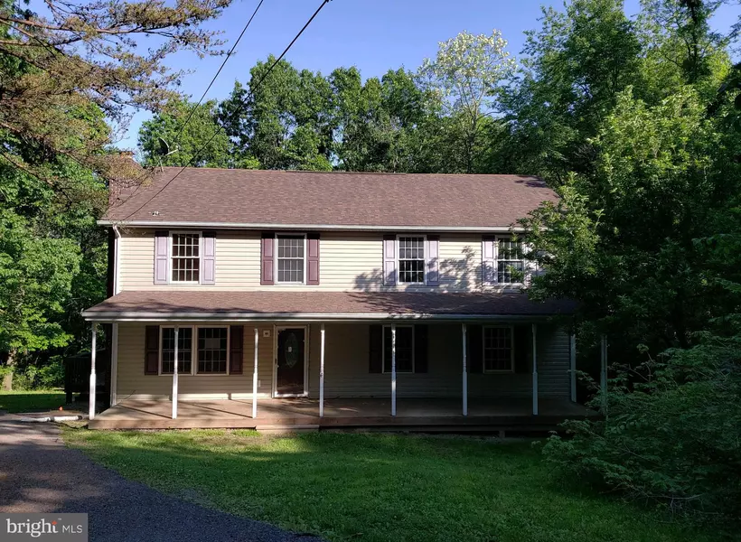 1063 APPLE ORCHARD CIR, Berkeley Springs, WV 25411