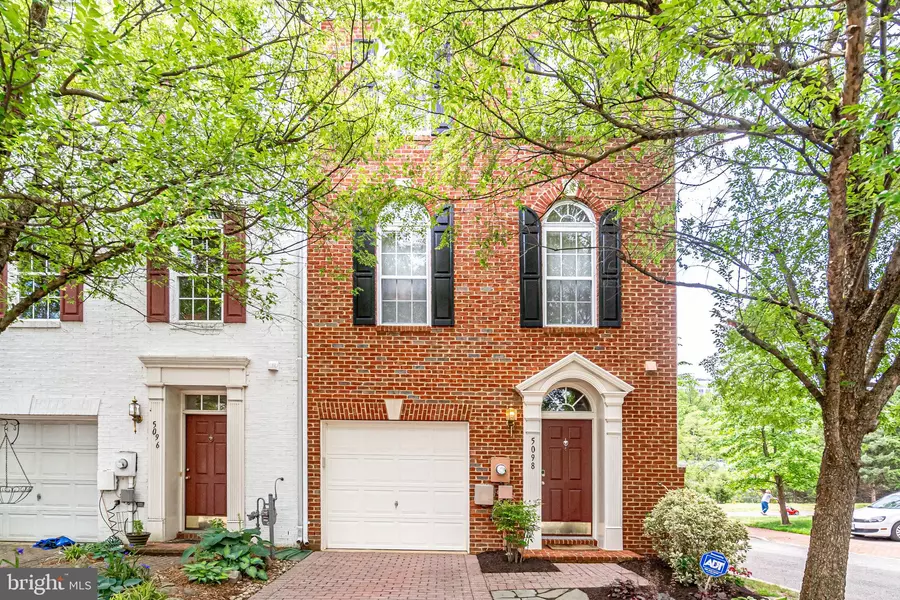 5098 GRIMM DR, Alexandria, VA 22304