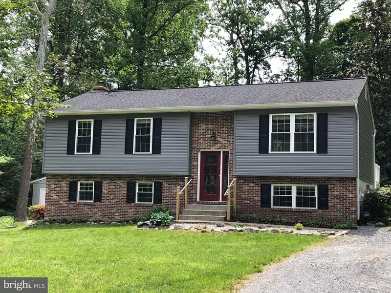 40 SHECKELLS RD, Huntingtown, MD 20639