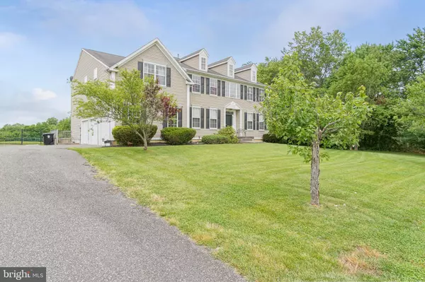 1 WATER VIEW DR, Mullica Hill, NJ 08062