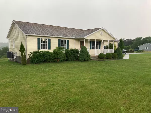 Berkeley Springs, WV 25411,9 WRENWOOD LN