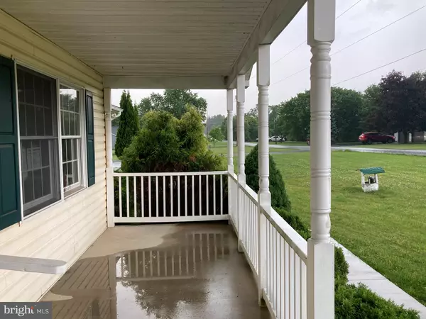 Berkeley Springs, WV 25411,9 WRENWOOD LN