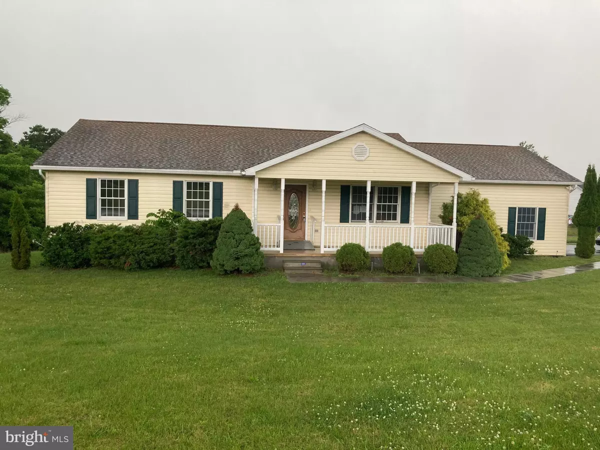 Berkeley Springs, WV 25411,9 WRENWOOD LN