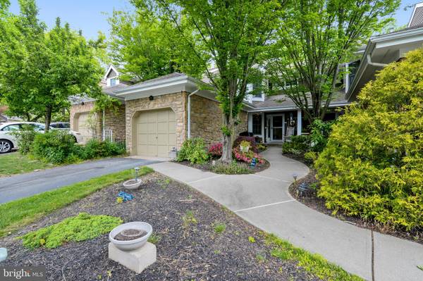 24 W COUNTRYSIDE DR, Princeton, NJ 08540