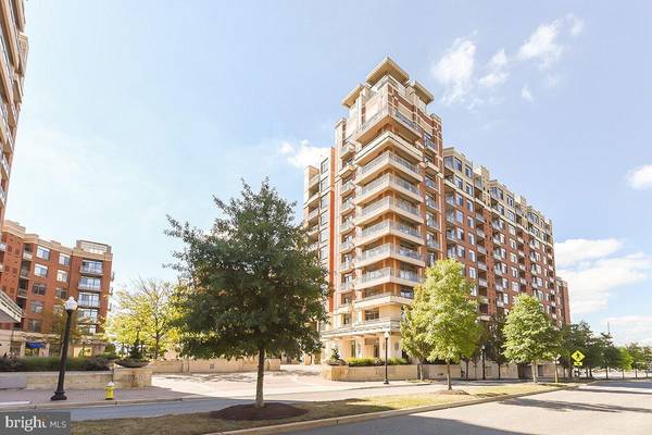 3600 S GLEBE RD #221W, Arlington, VA 22202