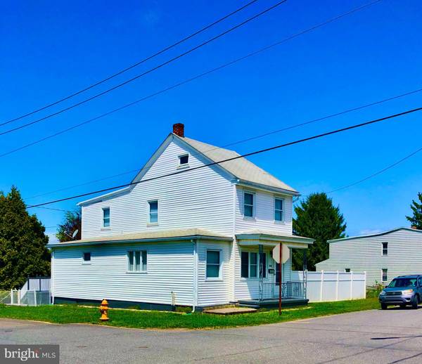 348 S MIDDLE ST, Frackville, PA 17931