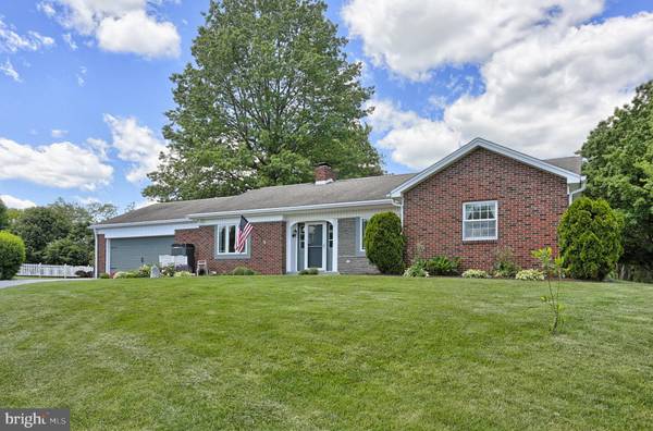 109 HIGHLAND CIR, Palmyra, PA 17078