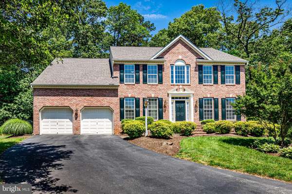 8136 SHOWCASE CT, Pasadena, MD 21122